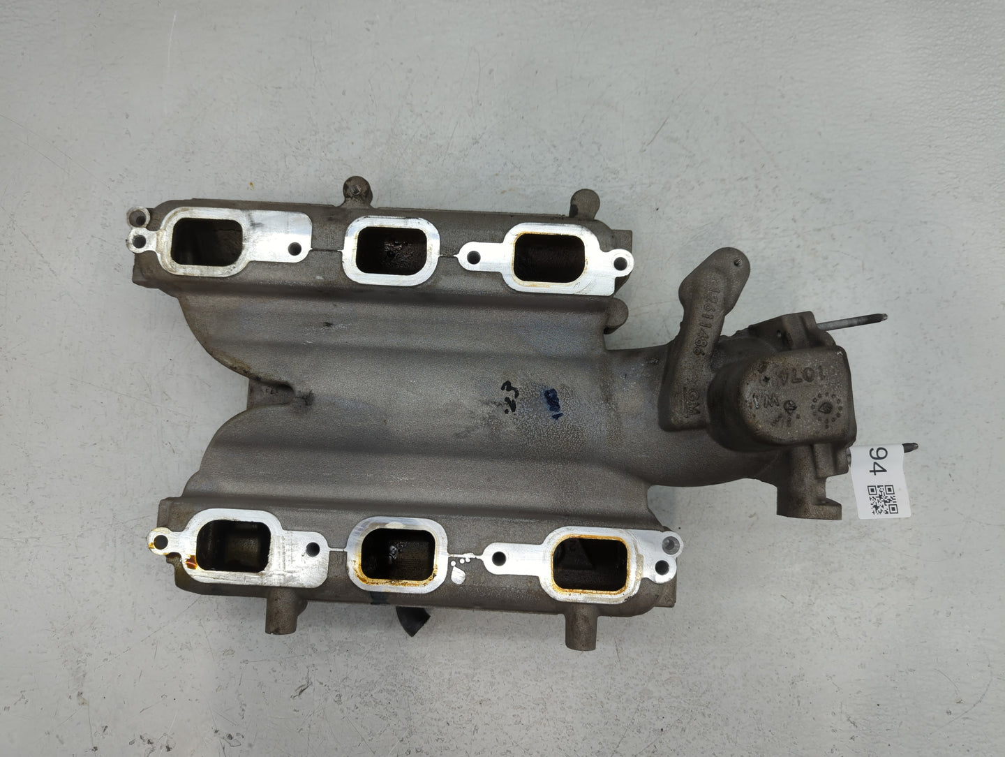 2009-2011 Chevrolet Impala Air Intake Manifold P/N:12611486 Fits Fits 2008 2009 2010 2011 OEM Used Auto Parts - Oemusedautop