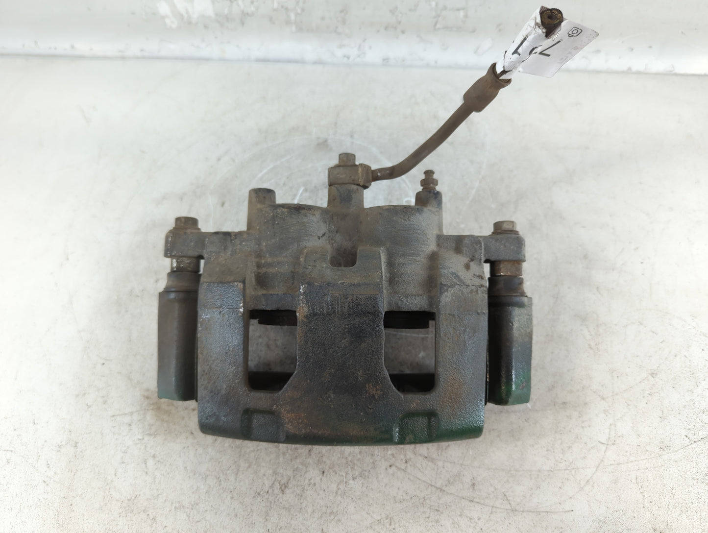 2006-2016 Chevrolet Impala Front Driver Left Brake Caliper 775111 - Oemusedautoparts1.com