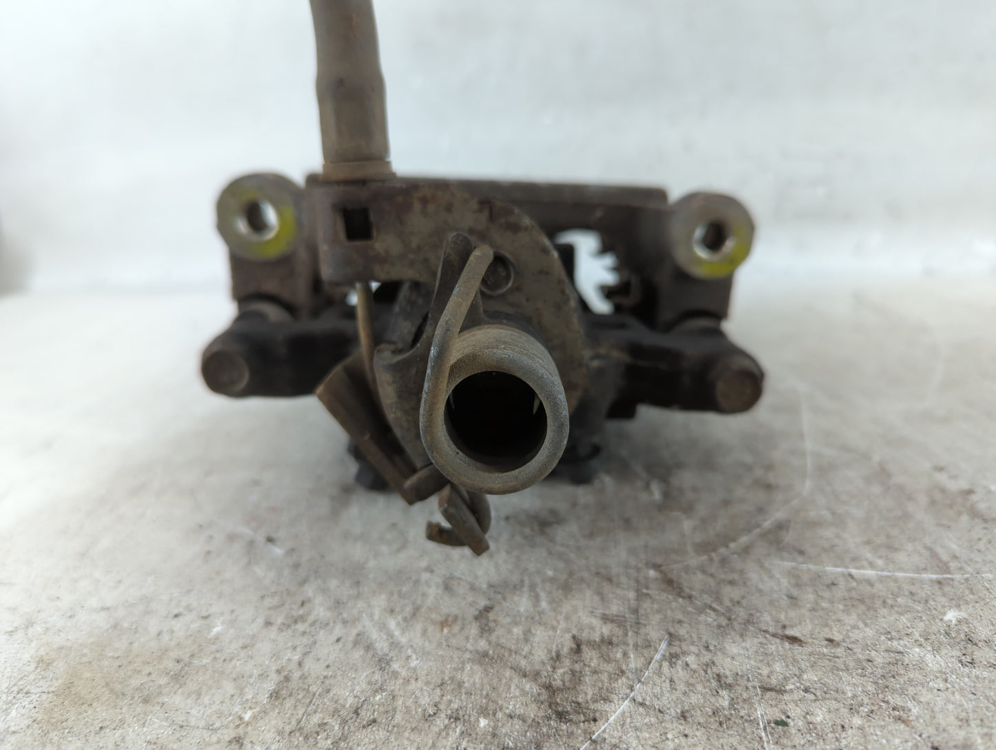 2010-2016 Chevrolet Impala Front Driver Left Brake Caliper - Oemusedautoparts1.com