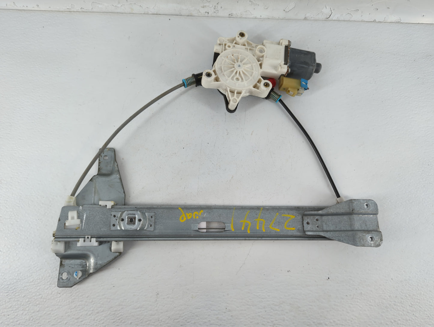 2010-2016 Chevrolet Impala Driver Left Front Window Regulator 775948 - Oemusedautoparts1.com