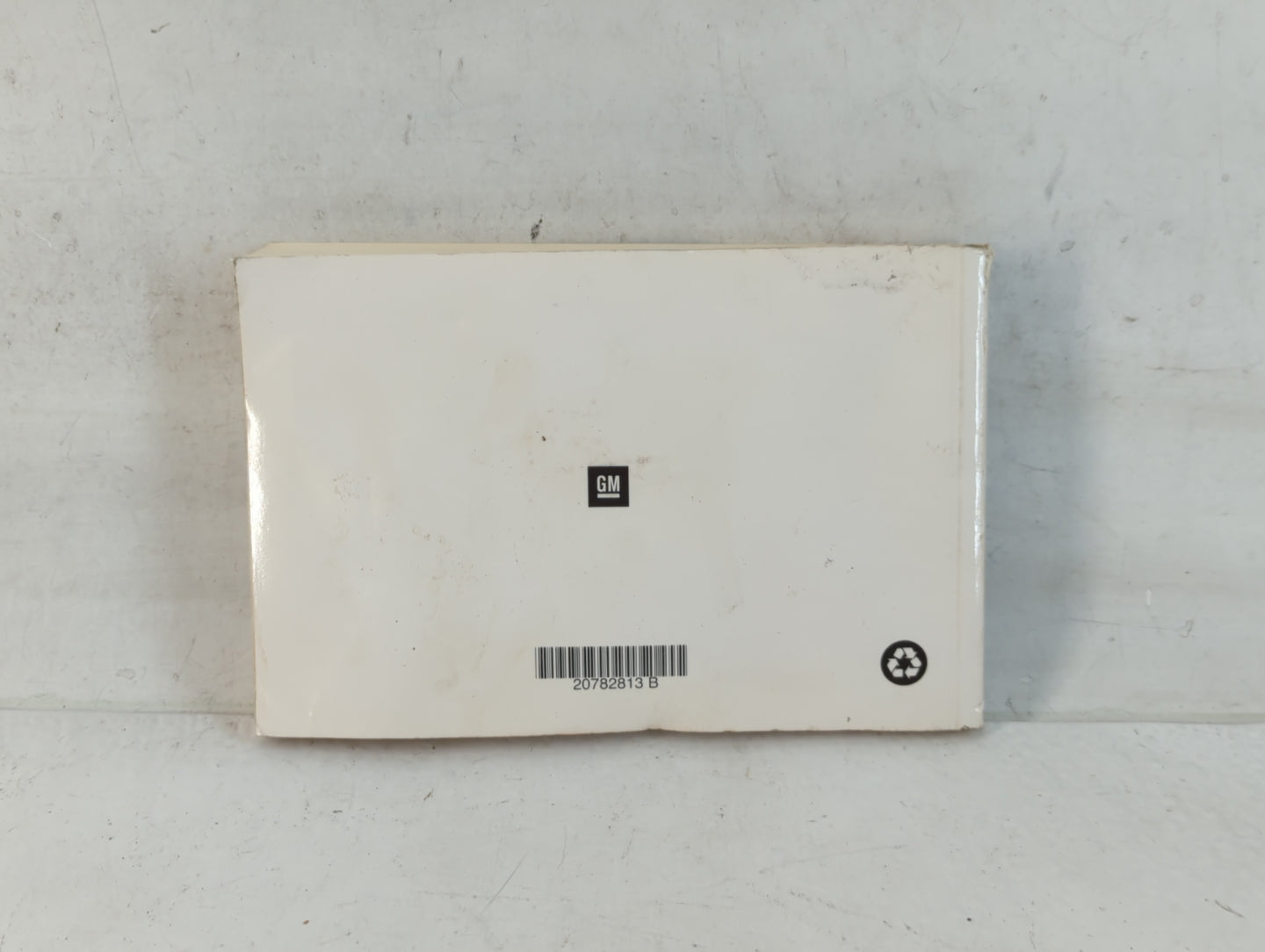 2011 Chevrolet Impala Owners Manual Book Guide P/N:20782813 B OEM Used Auto Parts - Oemusedautoparts1.com