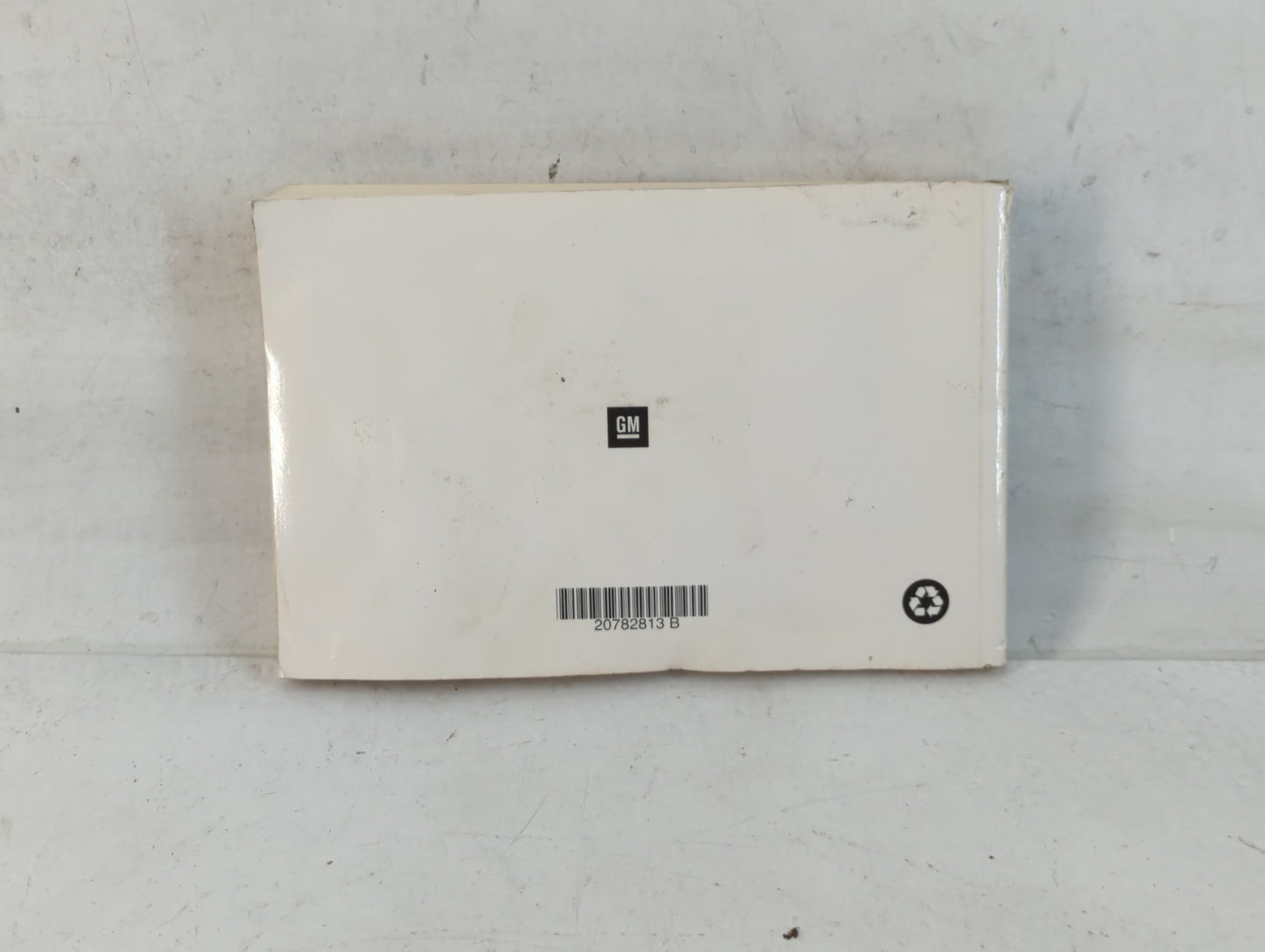 2011 Chevrolet Impala Owners Manual Book Guide P/N:20782813 B OEM Used Auto Parts - Oemusedautoparts1.com
