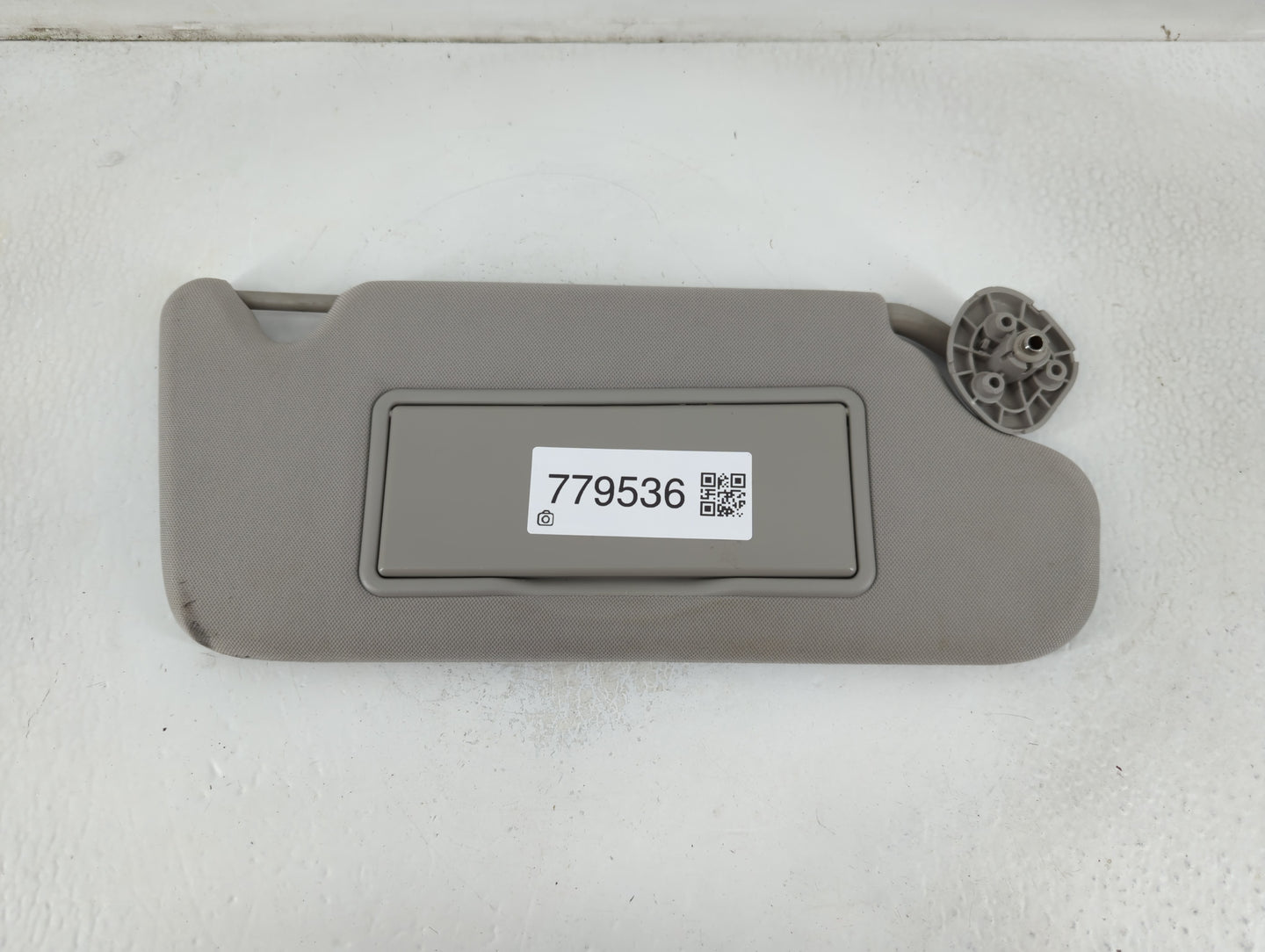 2006-2016 Chevrolet Impala Sun Visor Shade Replacement Passenger Right Mirror Fits OEM Used Auto Parts - Oemusedautoparts1.c