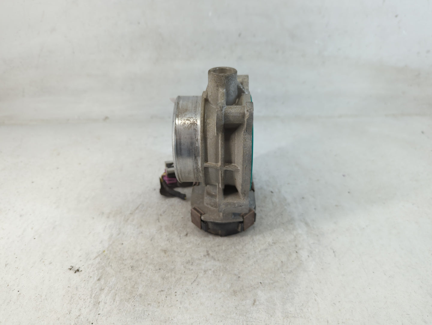2006-2011 Chevrolet Impala Throttle Body P/N:RME72- Fits Fits 2006 2007 2008 2009 2010 2011 OEM Used Auto Parts - Oemusedaut