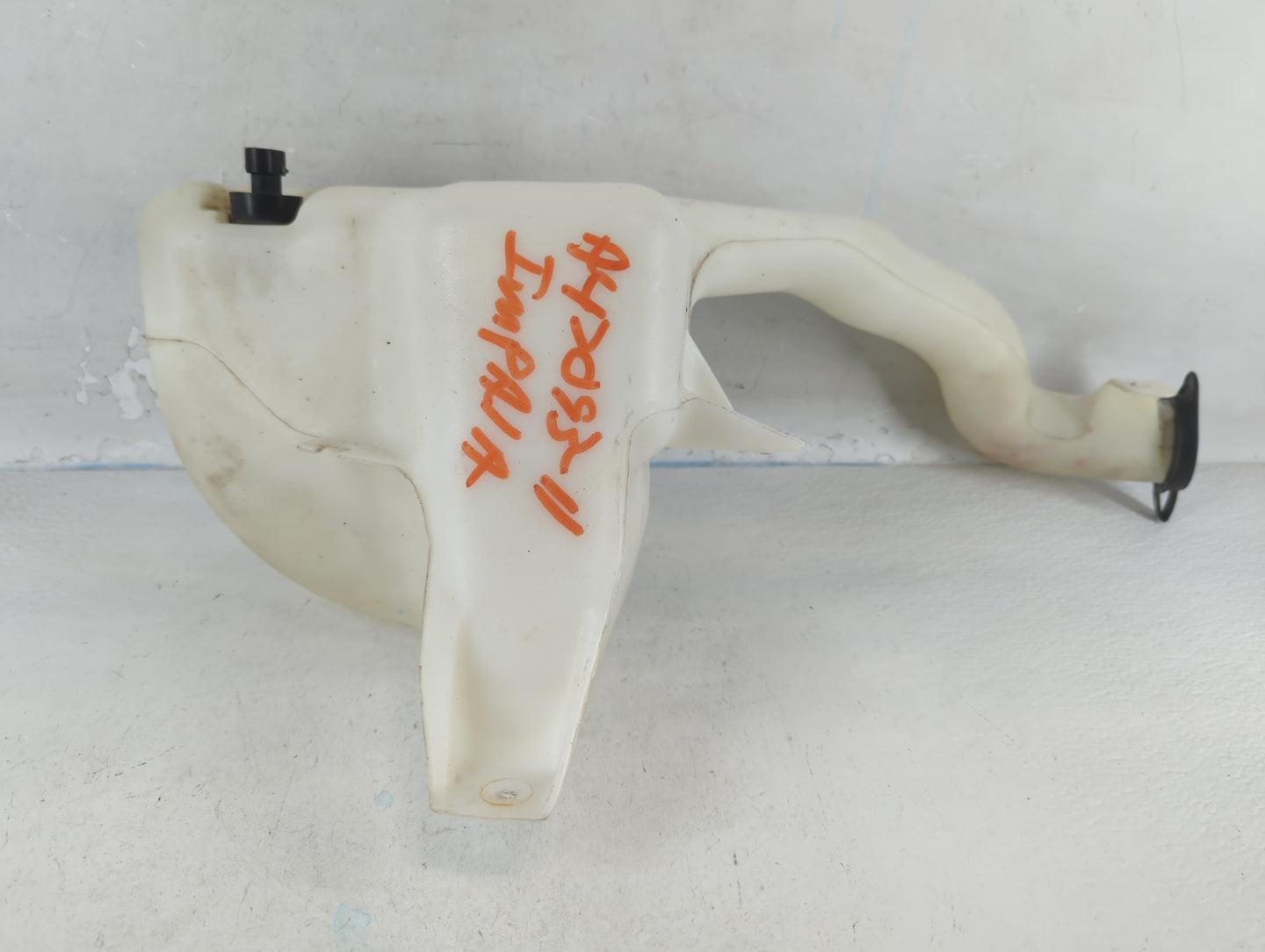 2006-2016 Chevrolet Impala Windshield Washer Fluid Reservoir Bottle Oem - Oemusedautoparts1.com