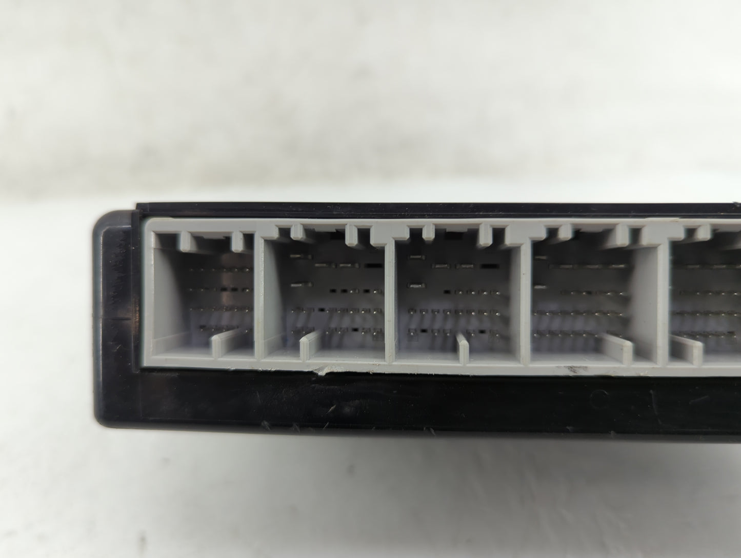 2006-2013 Chevrolet Impala Body Control Module Bcm Inner Cabin Fuse Box - Oemusedautoparts1.com