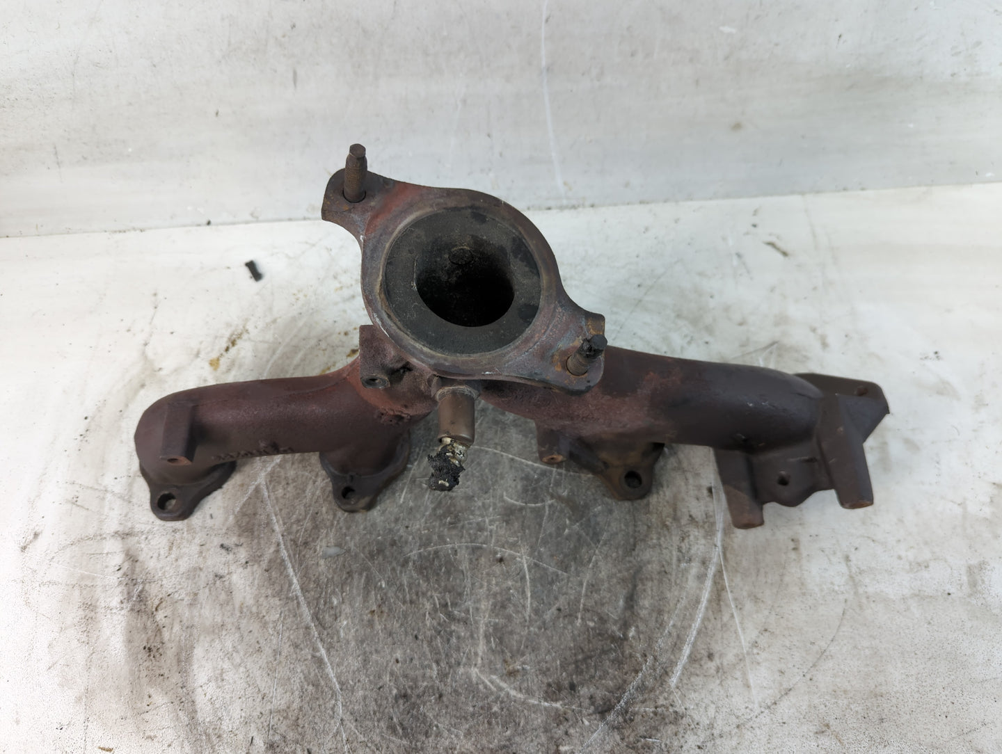 2006 Chevrolet Impala Turbocharger Exhaust Manifold With Turbo Charger - Oemusedautoparts1.com