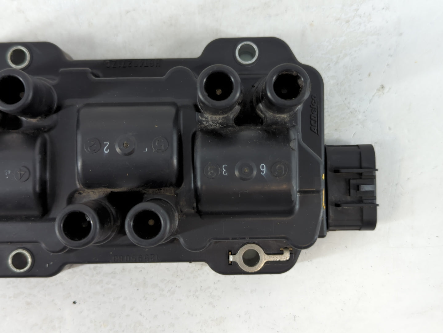 2011 Chevrolet Impala Ignition Coil 874538 - Oemusedautoparts1.com