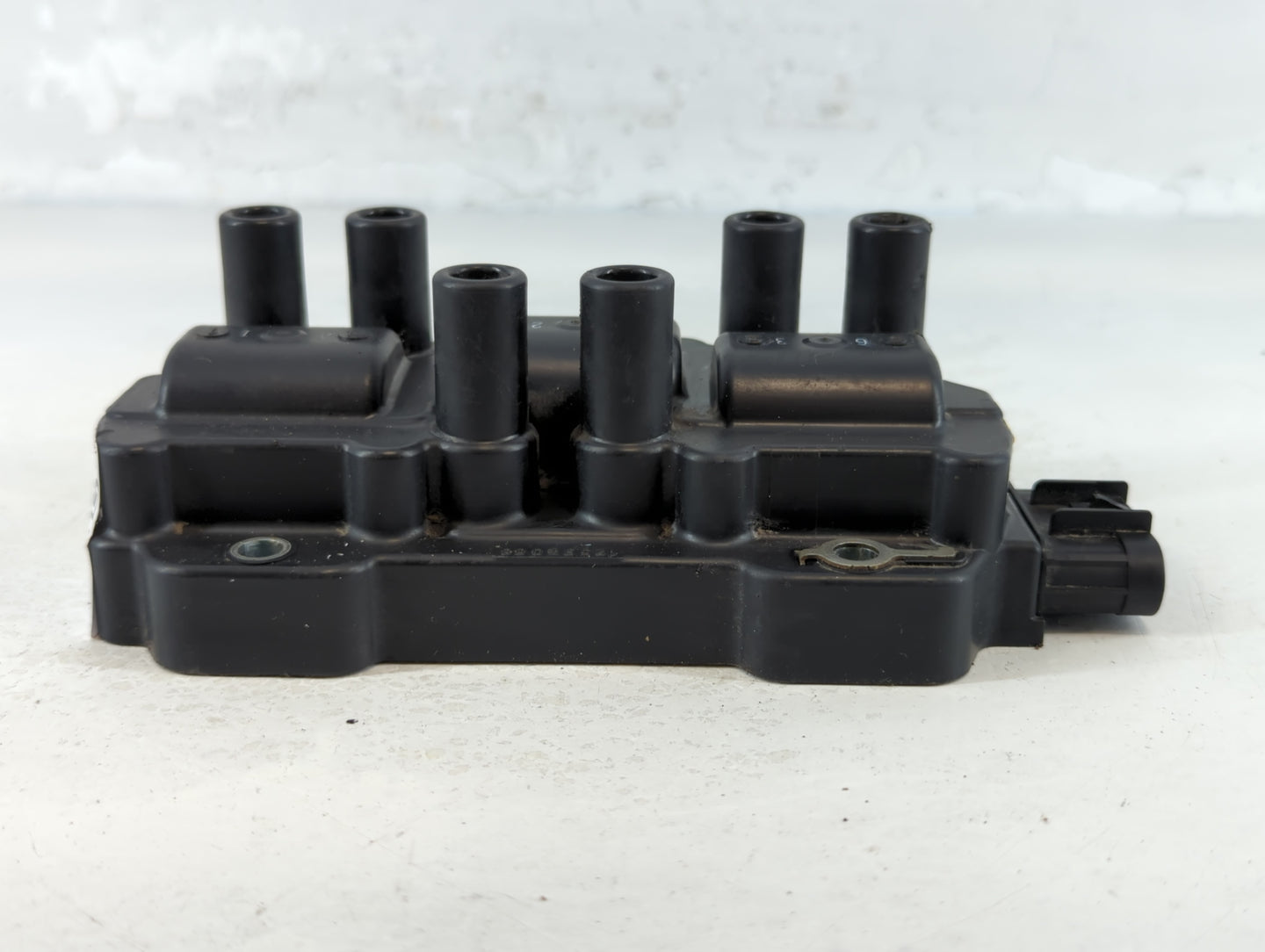 2011 Chevrolet Impala Ignition Coil 874538 - Oemusedautoparts1.com