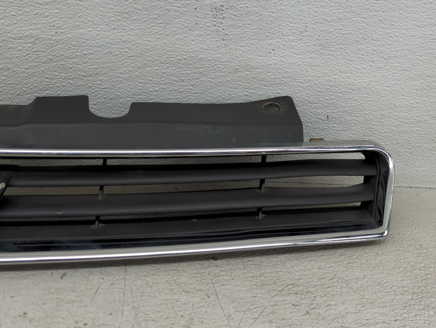 2006-2011 Chevrolet Impala Front Grille Bumper Not Included - Oemusedautoparts1.com