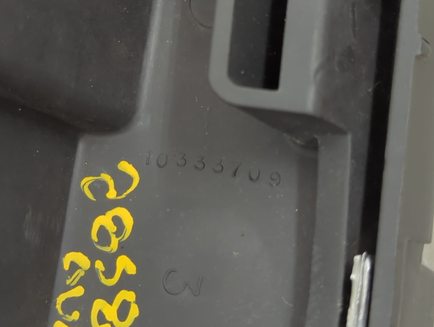 2006-2011 Chevrolet Impala Front Grille Bumper Not Included - Oemusedautoparts1.com