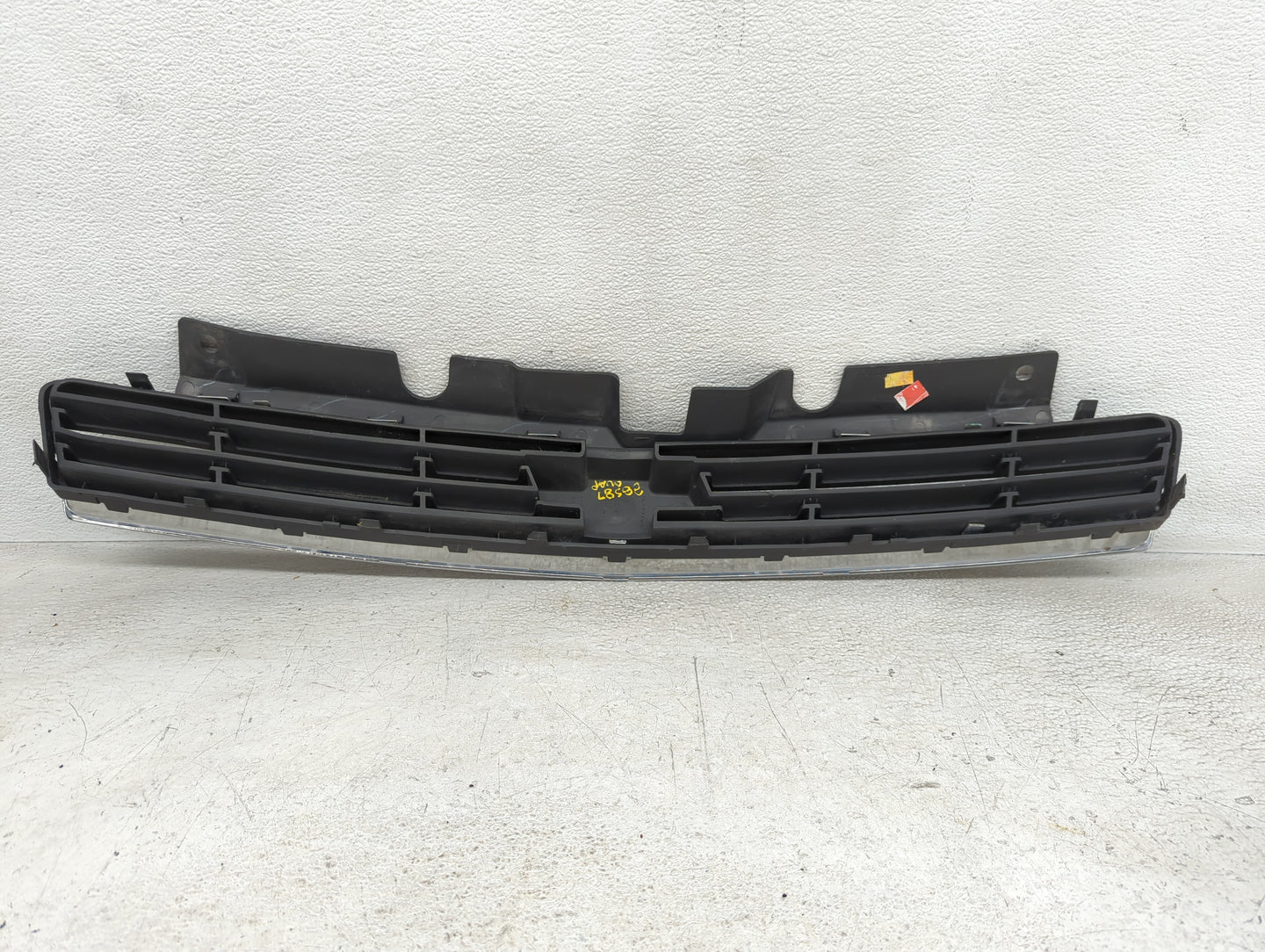 2006-2011 Chevrolet Impala Front Grille Bumper Not Included - Oemusedautoparts1.com