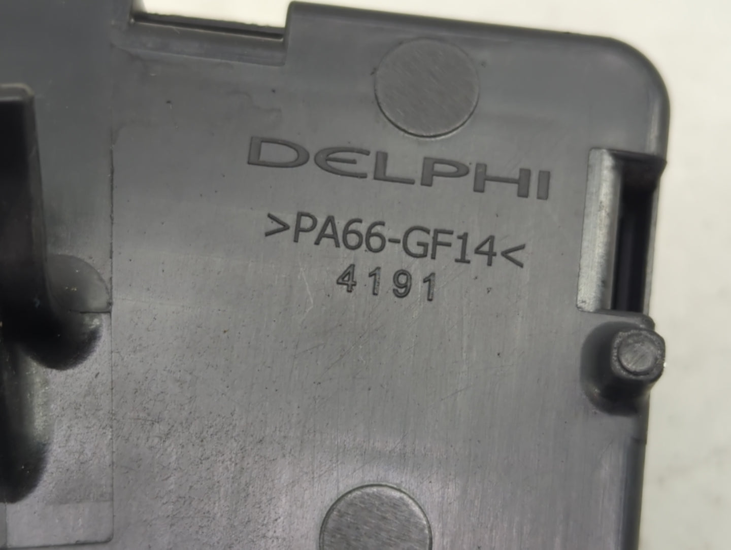 2006-2013 Chevrolet Impala Body Control Module Bcm Inner Cabin Fuse Box - Oemusedautoparts1.com