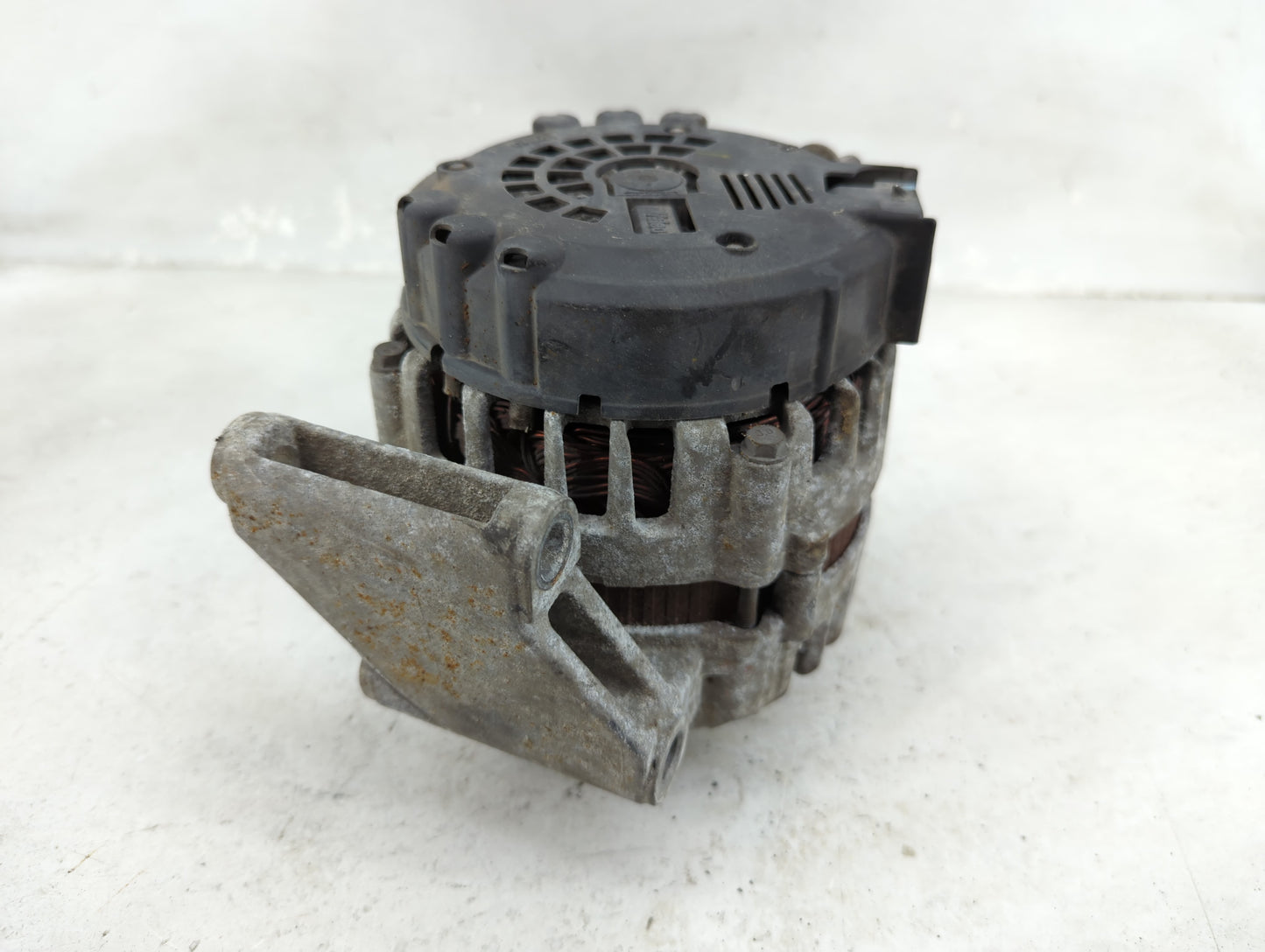 2008-2012 Chevrolet Malibu Alternator Replacement Generator Charging Assembly Engine OEM Fits Fits 2008 2009 2010 2011 2012 