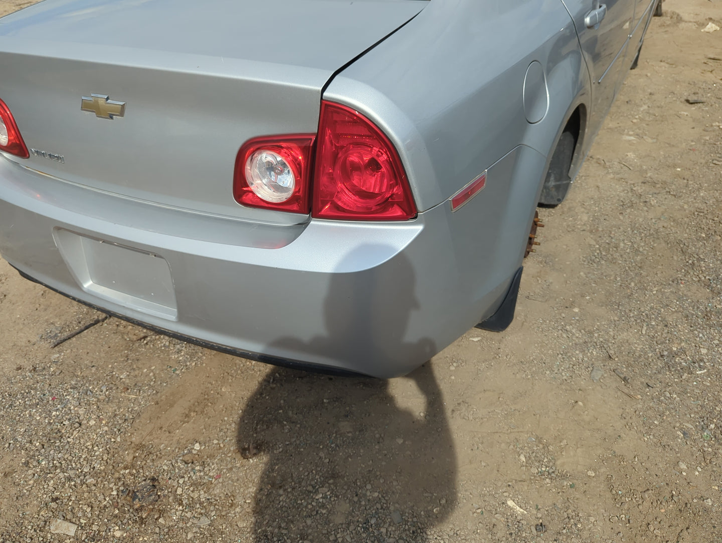 2011-2012 Chevrolet Malibu Rear Bumper Assembly Oem - Oemusedautoparts1.com