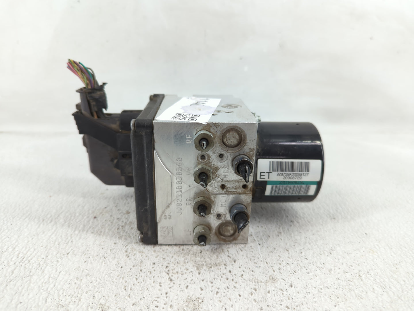 2011 Chevrolet Malibu ABS Pump Control Module Replacement P/N:20908731 Fits OEM Used Auto Parts - Oemusedautoparts1.com