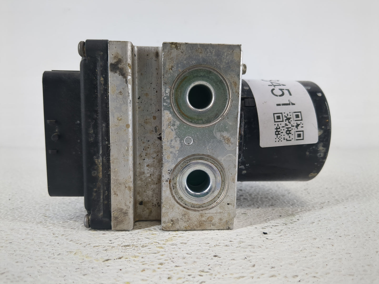 2011 Chevrolet Malibu ABS Pump Control Module Replacement P/N:20908731 Fits OEM Used Auto Parts - Oemusedautoparts1.com