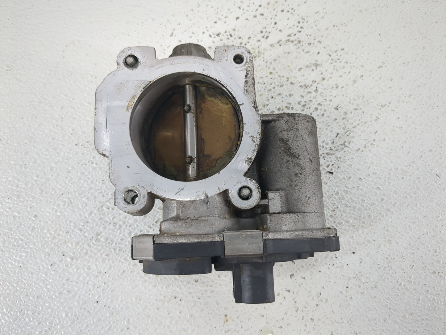 2011 Chevrolet Malibu Throttle Body P/N:1390AA 186AA Fits OEM Used Auto Parts - Oemusedautoparts1.com
