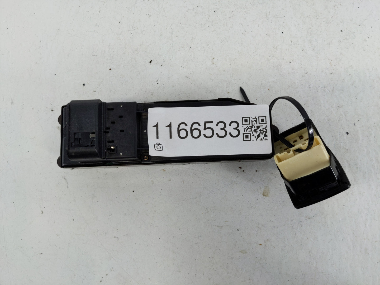 2010-2011 Chevrolet Malibu Master Power Window Switch Replacement Driver Side Left P/N:183574 Fits Fits 2010 2011 OEM Used A