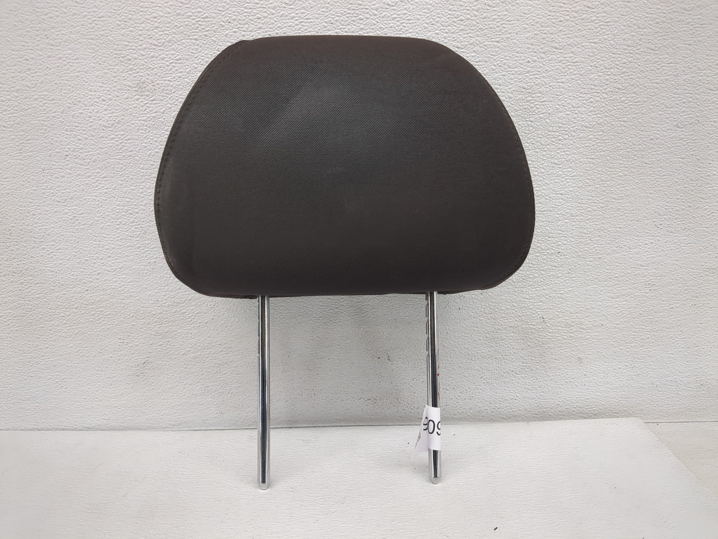 2011-2012 Chevrolet Malibu Headrest Head Rest Front Driver Passenger Seat Fits Fits 2011 2012 OEM Used Auto Parts - Oemuseda