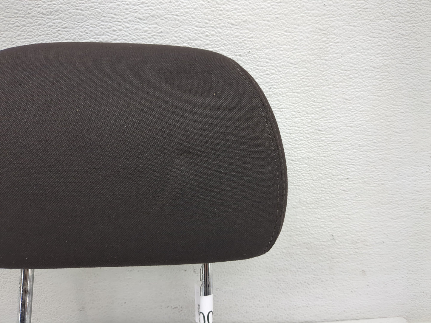 2011-2012 Chevrolet Malibu Headrest Head Rest Front Driver Passenger Seat Fits Fits 2011 2012 OEM Used Auto Parts - Oemuseda