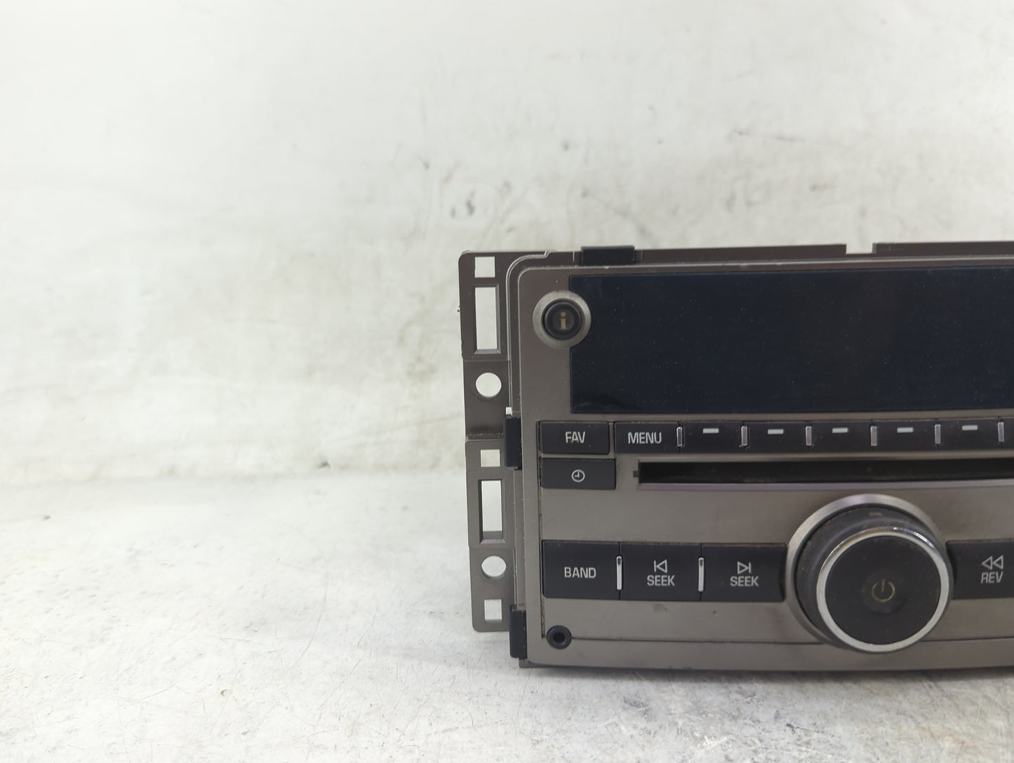 2009-2012 Chevrolet Malibu Radio AM FM Cd Player Receiver Replacement Fits Fits 2009 2010 2011 2012 OEM Used Auto Parts - Oe