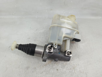 compare product 2008-2012 Chevrolet Malibu Brake Master Cylinder 1206990