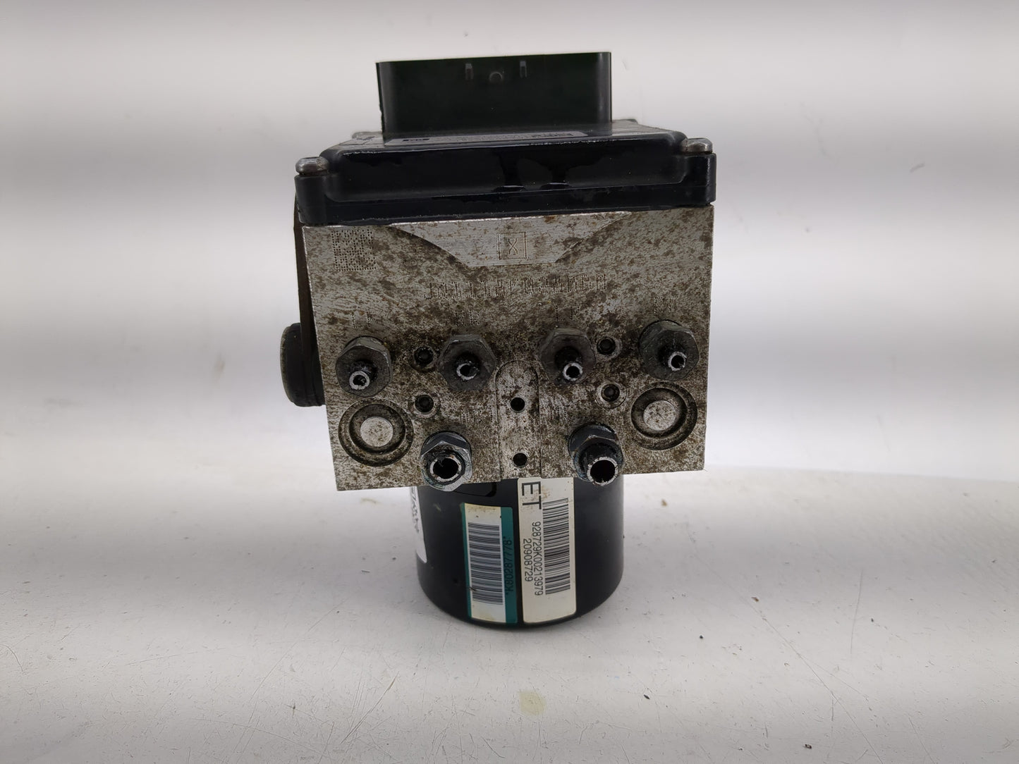 2011 Chevrolet Malibu ABS Pump Control Module Replacement P/N:20908731 Fits OEM Used Auto Parts - Oemusedautoparts1.com