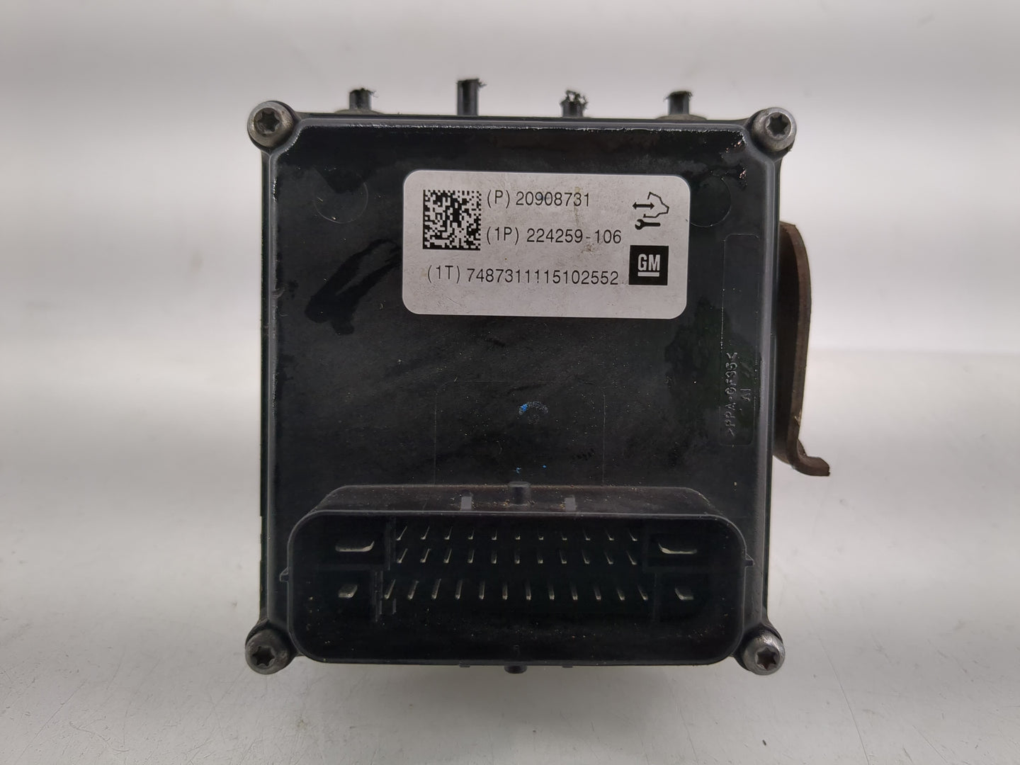 2011 Chevrolet Malibu ABS Pump Control Module Replacement P/N:20908731 Fits OEM Used Auto Parts - Oemusedautoparts1.com
