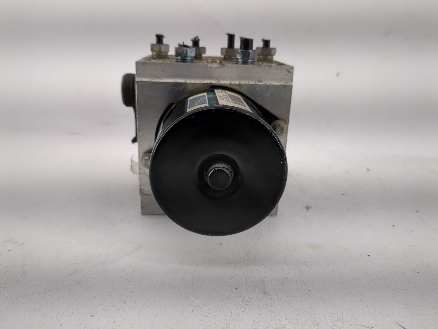 2011 Chevrolet Malibu ABS Pump Control Module Replacement P/N:20908731 Fits OEM Used Auto Parts - Oemusedautoparts1.com