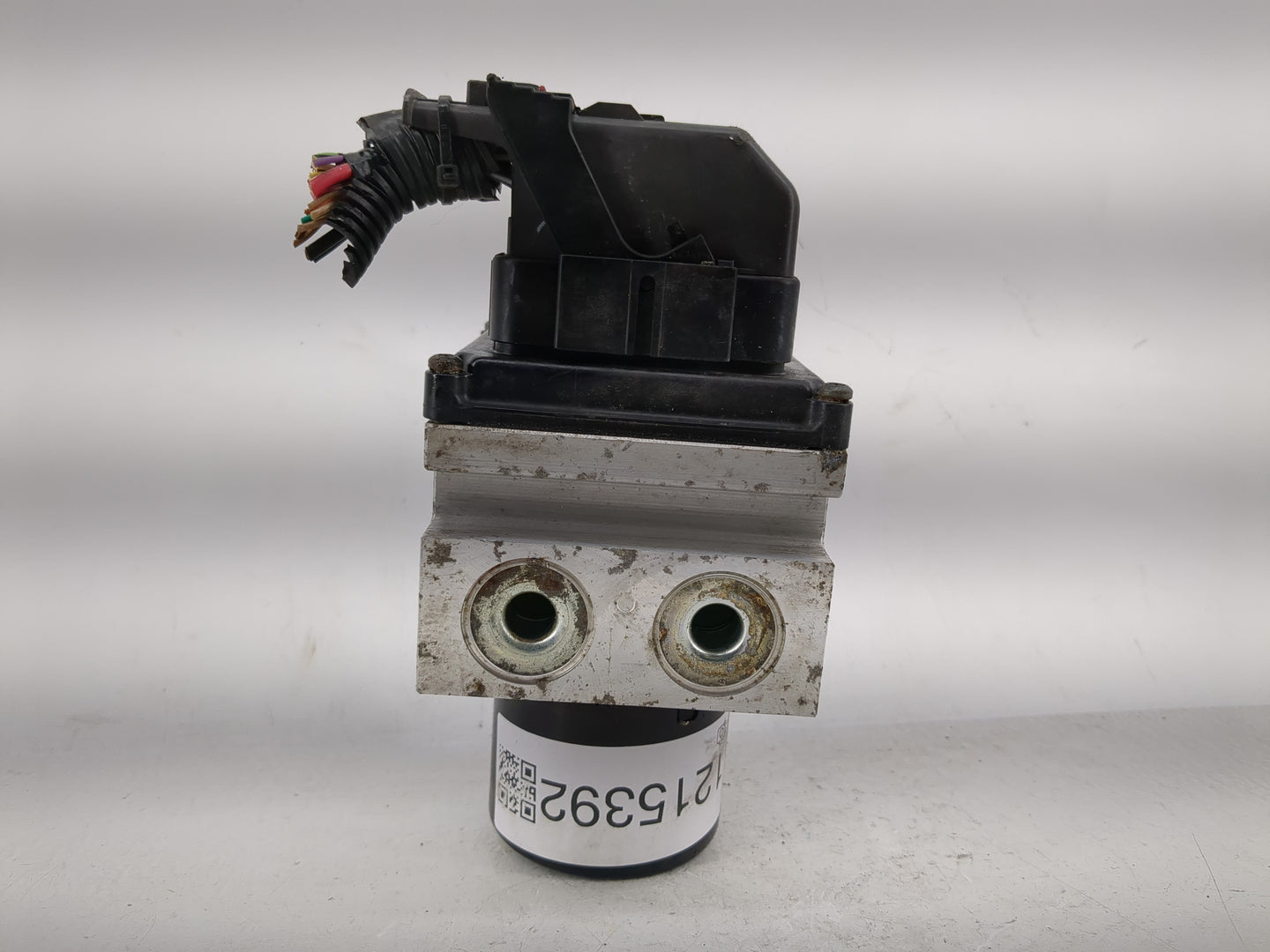 2011 Chevrolet Malibu ABS Pump Control Module Replacement P/N:20908731 Fits OEM Used Auto Parts - Oemusedautoparts1.com