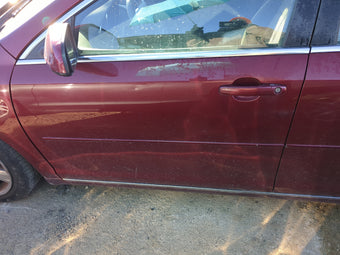 compare product 2008-2012 Chevrolet Malibu Driver Front Door Oem 1238887