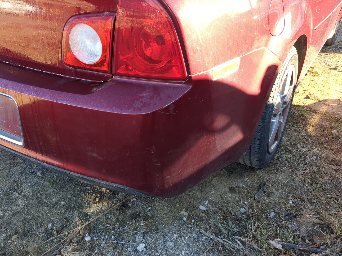 2011-2012 Chevrolet Malibu Rear Bumper Assembly Oem 1238941 - Oemusedautoparts1.com