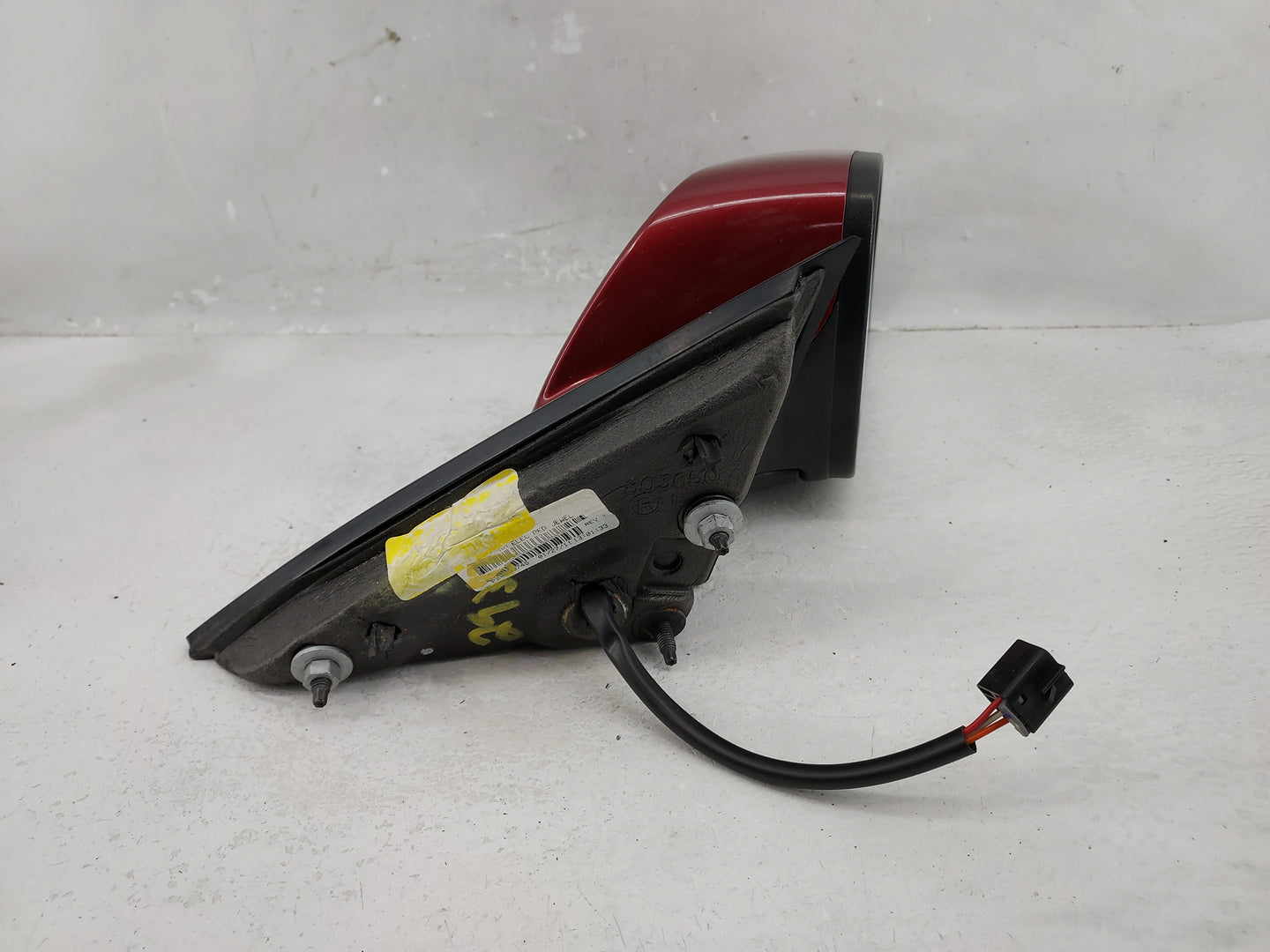 2008-2012 Chevrolet Malibu Passenger Side View Mirror - Right Door Mirror OEM Used - Oemusedautoparts1.com