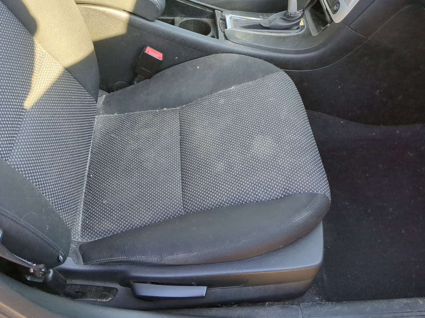 2011-2012 Chevrolet Malibu Passenger Front Seat Oem - Oemusedautoparts1.com