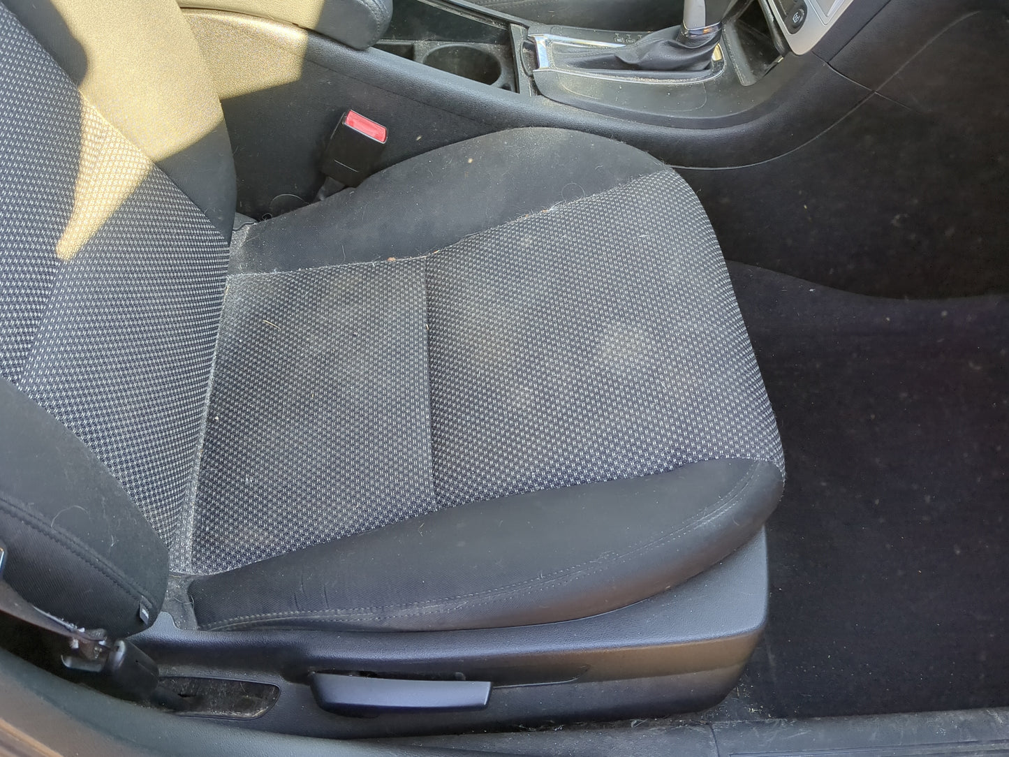 2011-2012 Chevrolet Malibu Passenger Front Seat Oem - Oemusedautoparts1.com