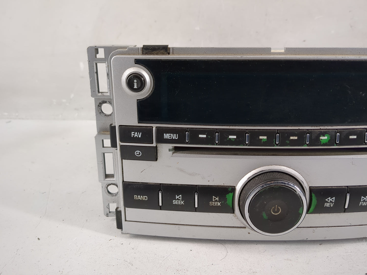 2011 Chevrolet Malibu Radio AM FM Cd Player Receiver Replacement P/N:20919616 Fits OEM Used Auto Parts - Oemusedautoparts1.c