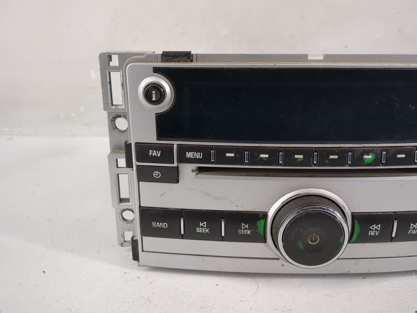 2011 Chevrolet Malibu Radio AM FM Cd Player Receiver Replacement P/N:20919616 Fits OEM Used Auto Parts - Oemusedautoparts1.c
