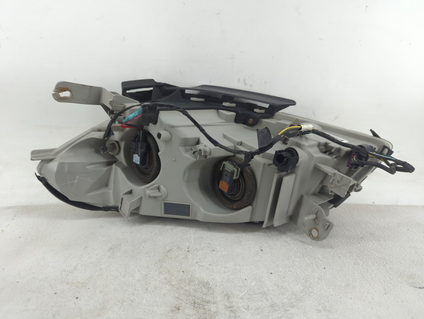 2008-2012 Chevrolet Malibu Passenger Right Oem Head Light Headlight Lamp - Oemusedautoparts1.com