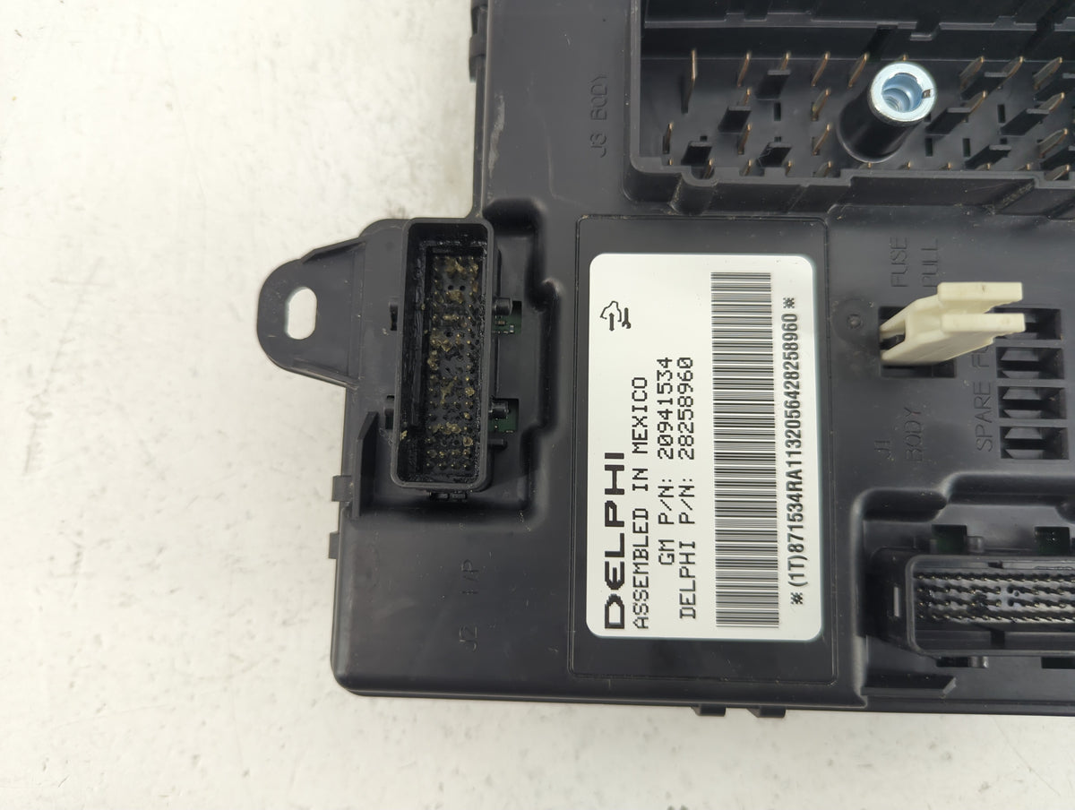 2008-2011 Chevrolet Malibu Body Control Module Bcm Inner Cabin Fuse Box 1245055 - Oemusedautoparts1.com