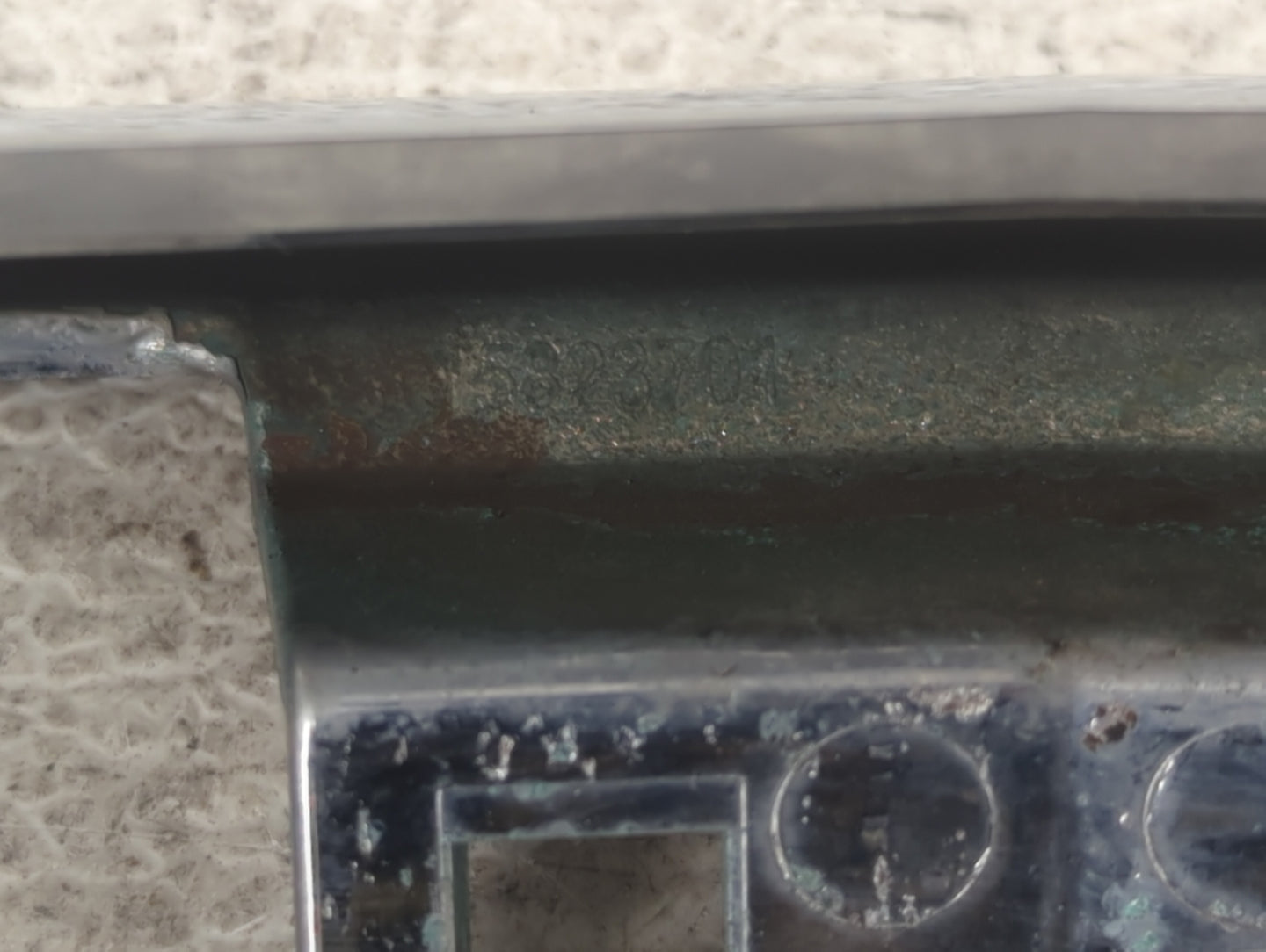 2008-2012 Chevrolet Malibu Front Grille Bumper Not Included 1245097 - Oemusedautoparts1.com