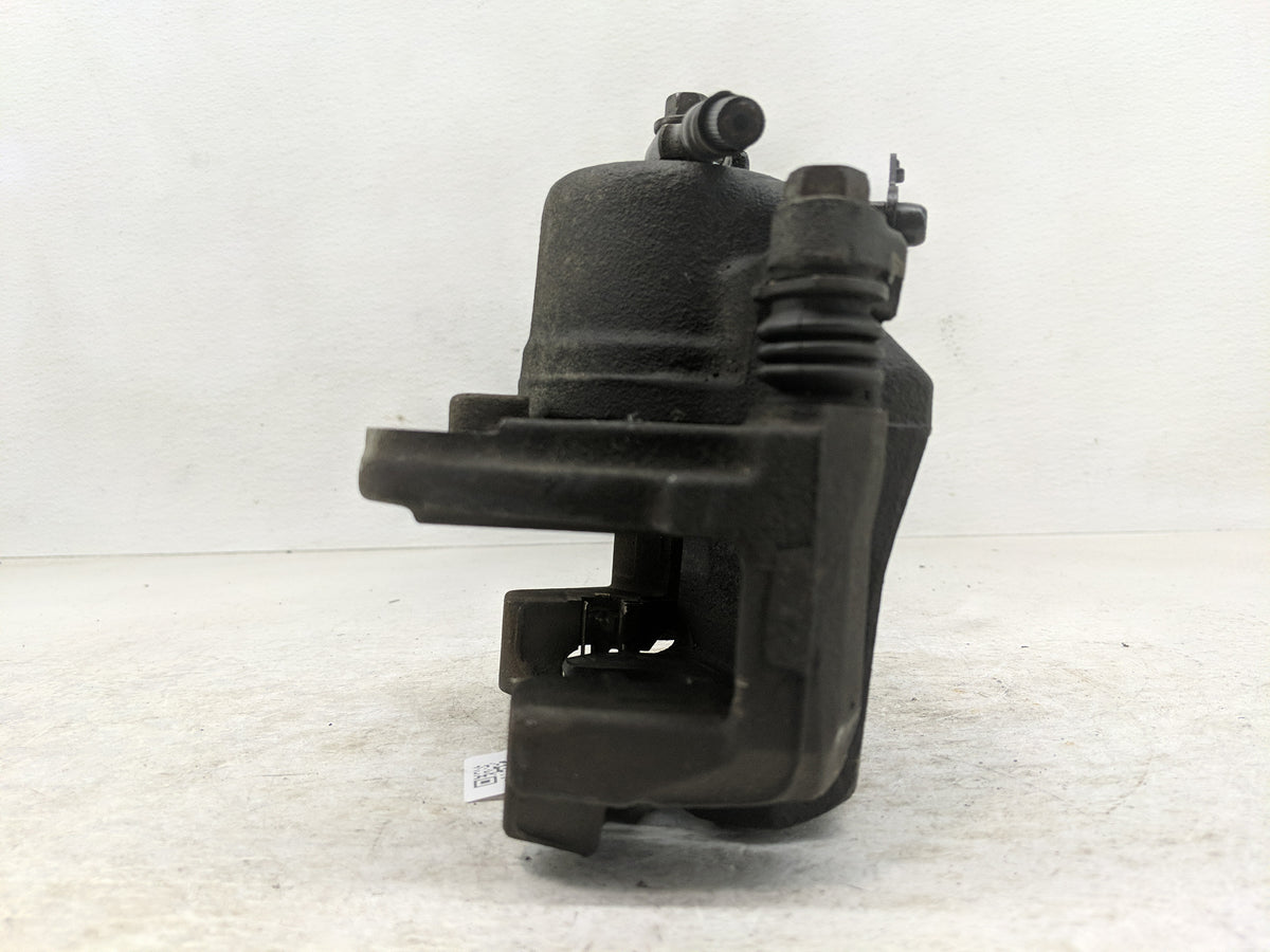 2004-2012 Chevrolet Malibu Front Passenger Right Brake Caliper 1252682 - Oemusedautoparts1.com