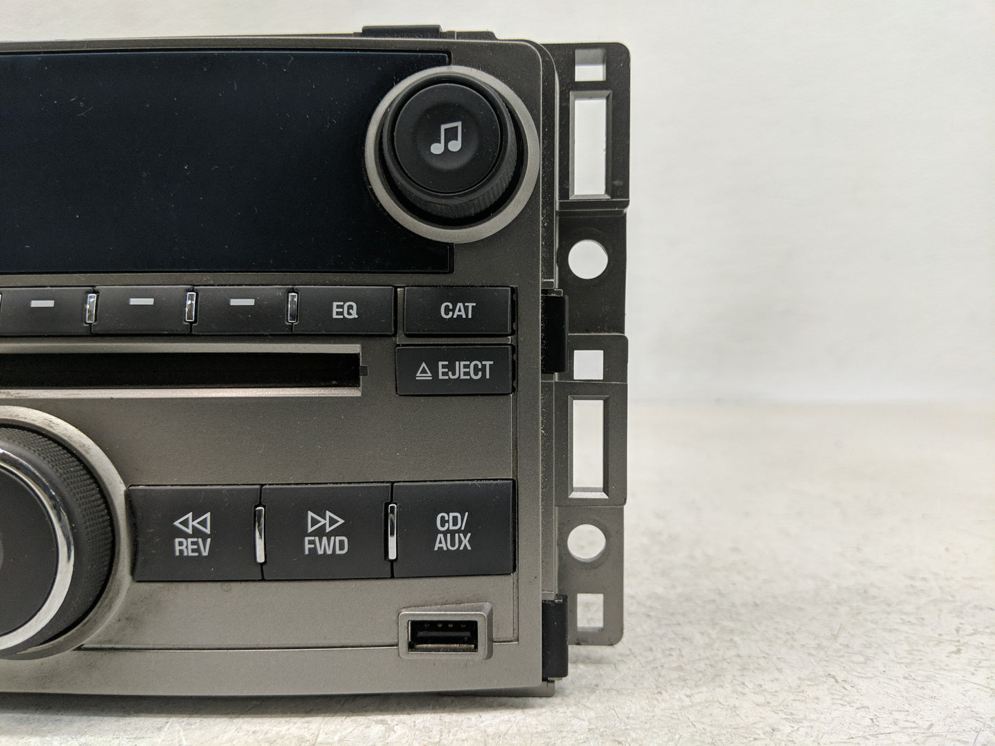 2009-2012 Chevrolet Malibu Radio AM FM Cd Player Receiver Replacement Fits Fits 2009 2010 2011 2012 OEM Used Auto Parts - Oe