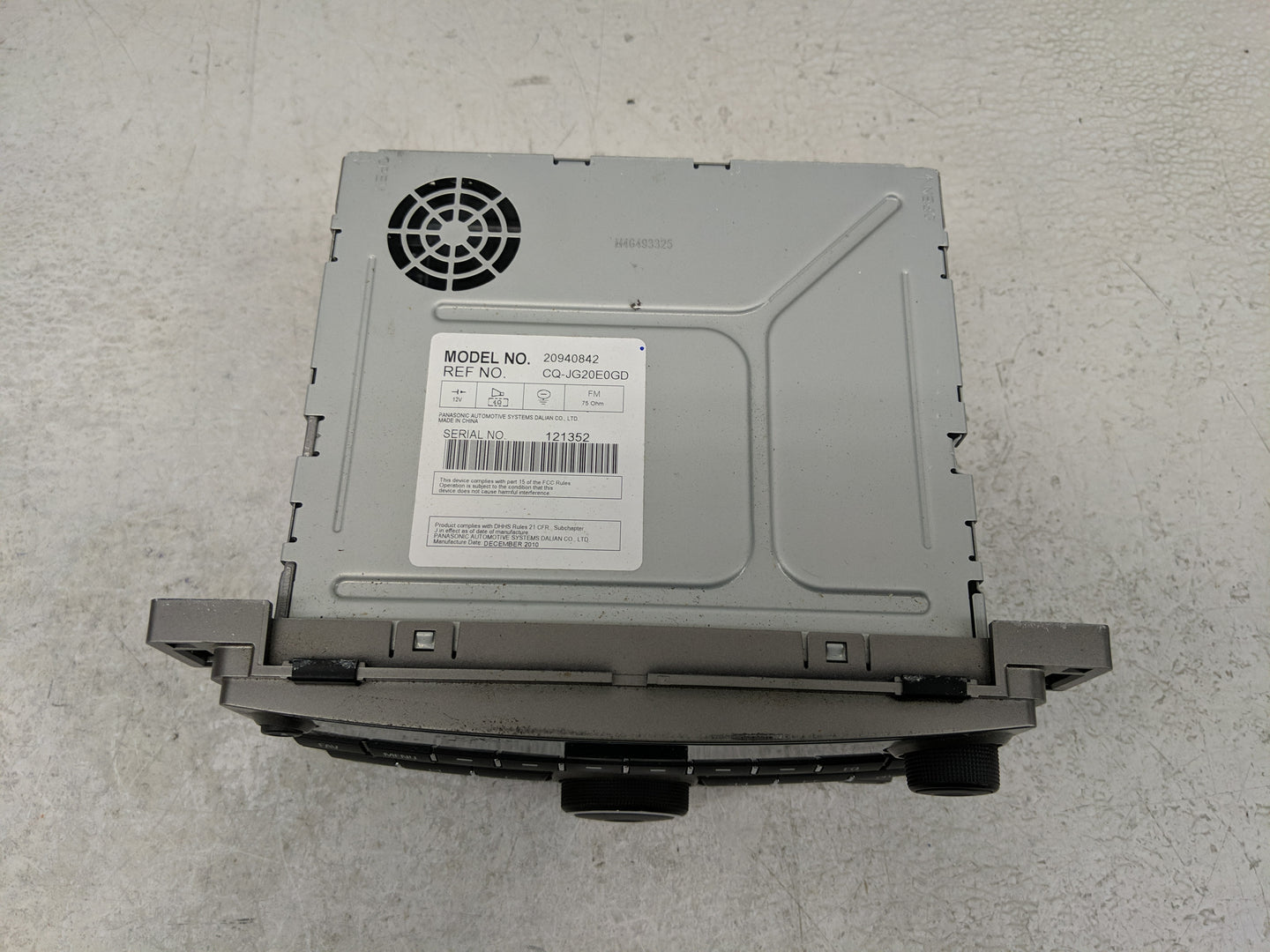 2009-2012 Chevrolet Malibu Radio AM FM Cd Player Receiver Replacement Fits Fits 2009 2010 2011 2012 OEM Used Auto Parts - Oe