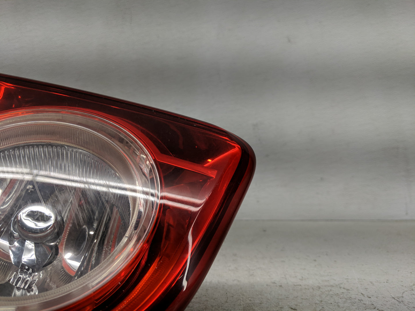 2008-2012 Chevrolet Malibu Tail Light Assembly Passenger Right OEM Fits Fits 2008 2009 2010 2011 2012 OEM Used Auto Parts - 