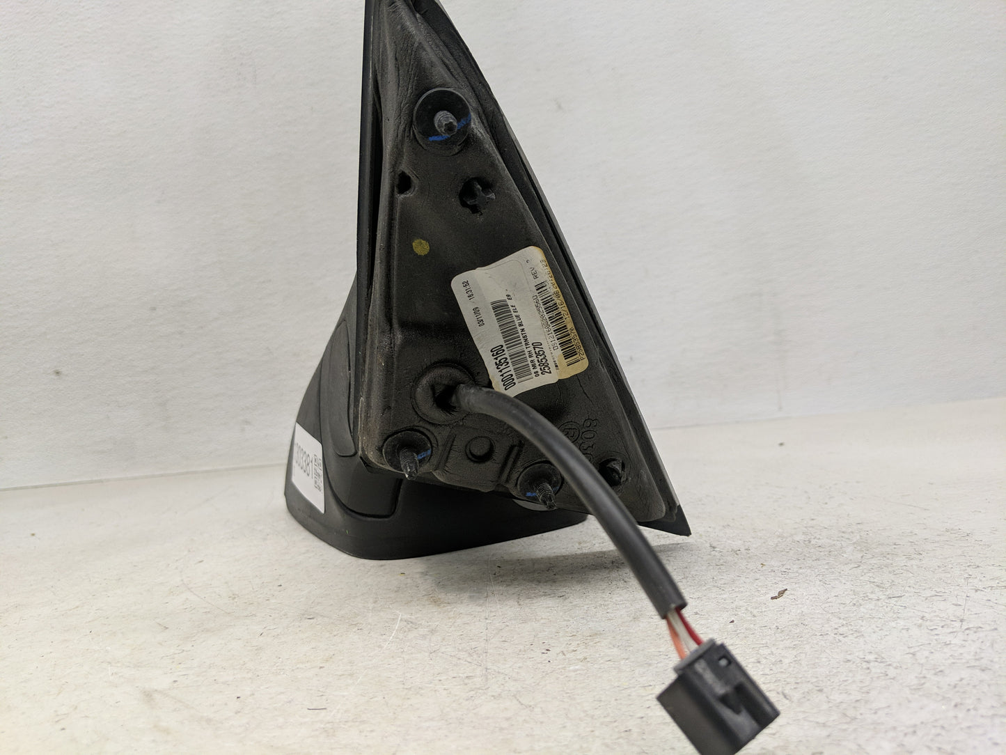 2008-2012 Chevrolet Malibu Passenger Side View Mirror - Right Door Mirror OEM Used - Oemusedautoparts1.com