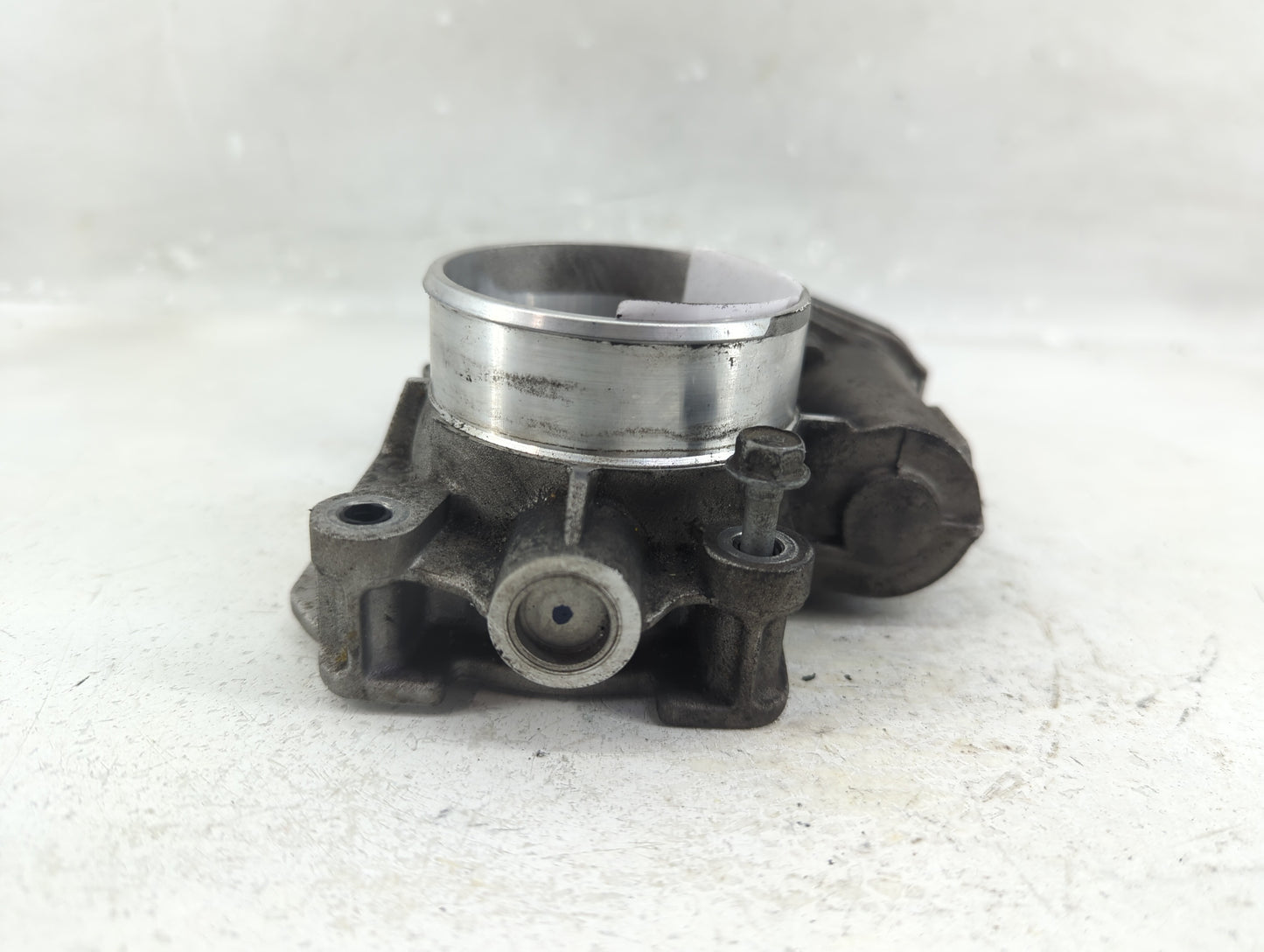 2008-2012 Chevrolet Malibu Throttle Body Fits Fits 2007 2008 2009 2010 2011 2012 OEM Used Auto Parts - Oemusedautoparts1.com