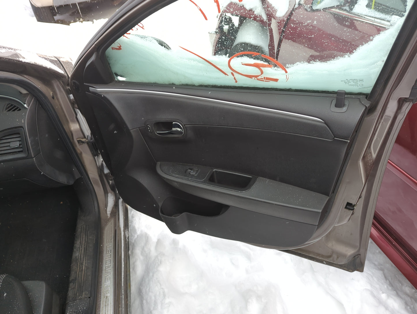 2011 Chevrolet Malibu Front Right Passenger Interior Door Panel Trim 1320623 - Oemusedautoparts1.com