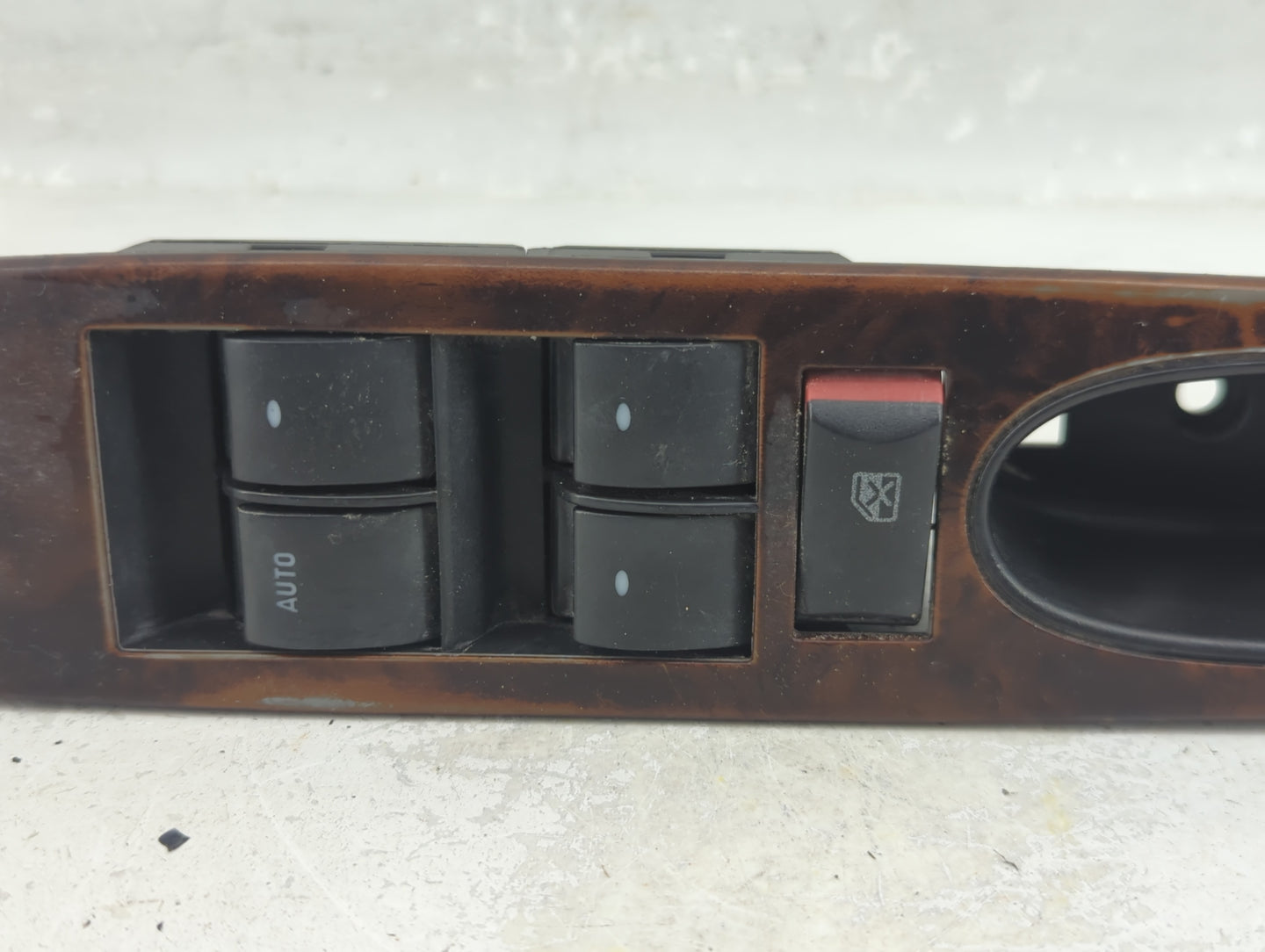 2010-2012 Chevrolet Malibu Master Power Window Switch Replacement Driver Side Left P/N:26195HH80 Fits Fits 2010 2011 2012 OE