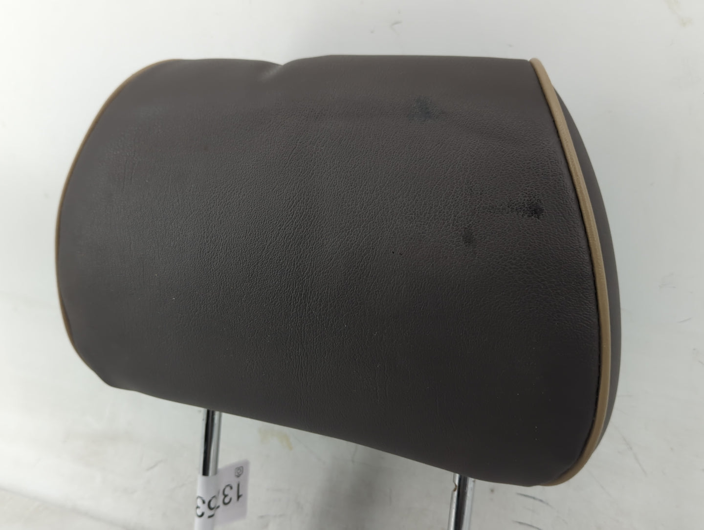 2010-2012 Chevrolet Malibu Headrest Head Rest Rear Center Seat Fits Fits 2010 2011 2012 OEM Used Auto Parts - Oemusedautopar